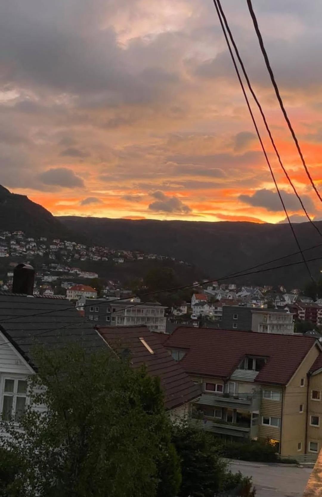 Spacious And Beautiful Apartment In Bergen With Free Parking Exterior photo